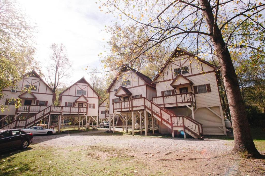 Riverbend Motel & Cabins Helen Kültér fotó